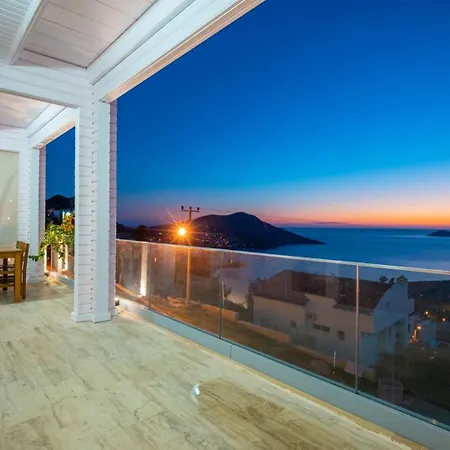 فيلة Lucida - Town - 1 & 2 Bedroom كالكان