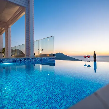 Lucida - Town - 1 & 2 Bedroom Kalkan
