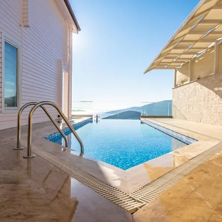 Lucida - Town - 1 & 2 Bedroom Villa Kalkan