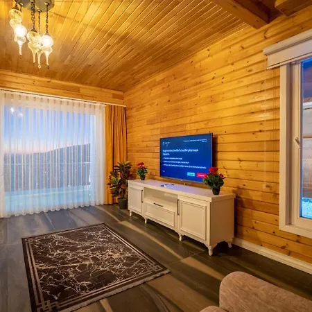 Lucida - Town - 1 & 2 Bedroom *