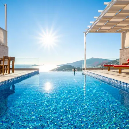 Lucida - Town - 1 & 2 Bedroom * Kalkan