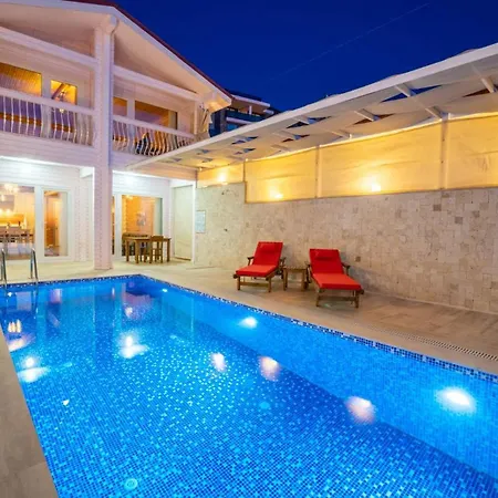 Villa Lucida - Town - 1 & 2 Bedroom