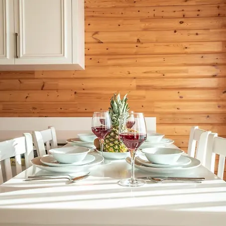 Lucida - Town - 1 & 2 Bedroom * Καλκάν